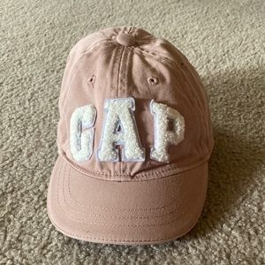 Like NEW baby GAP baseball hat S/M